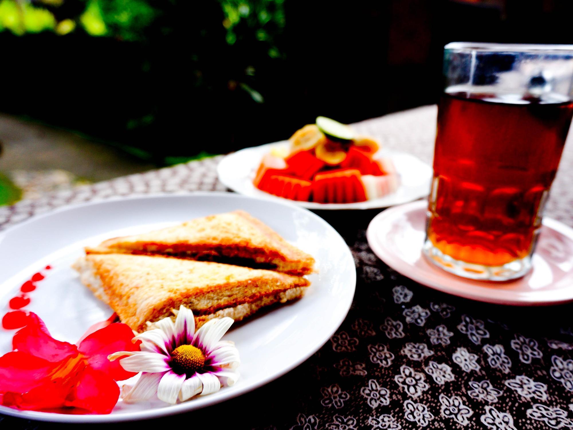 Desak Putu Putra Home Stay Убуд Экстерьер фото