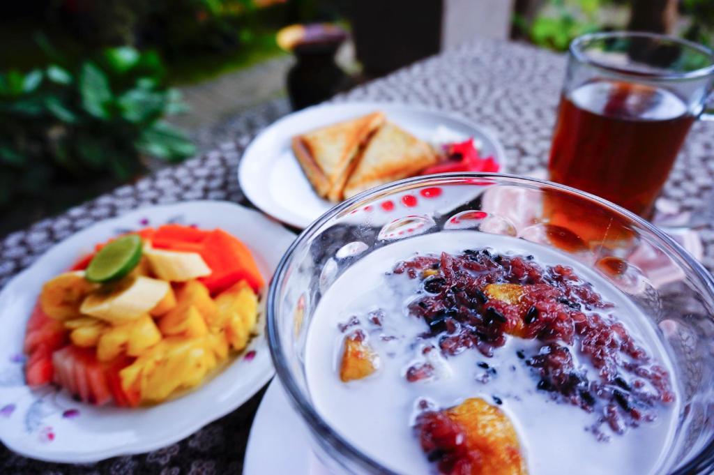 Desak Putu Putra Home Stay Убуд Экстерьер фото
